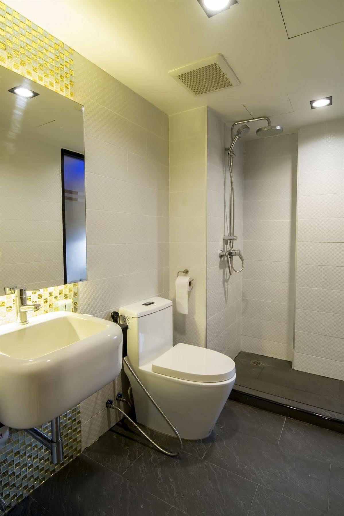 Eleven Avenue Khách sạn Bangkok